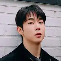 優游涵泳 (우유함영)