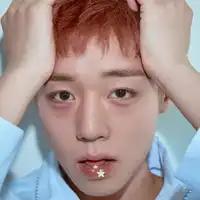 Jihoon's Lucky Photo Studio