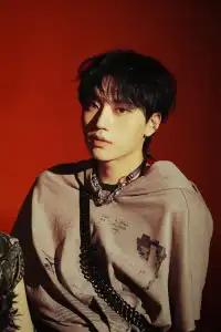 #May_HA_SEOKHEE's_summer_shine_a_little_brighter