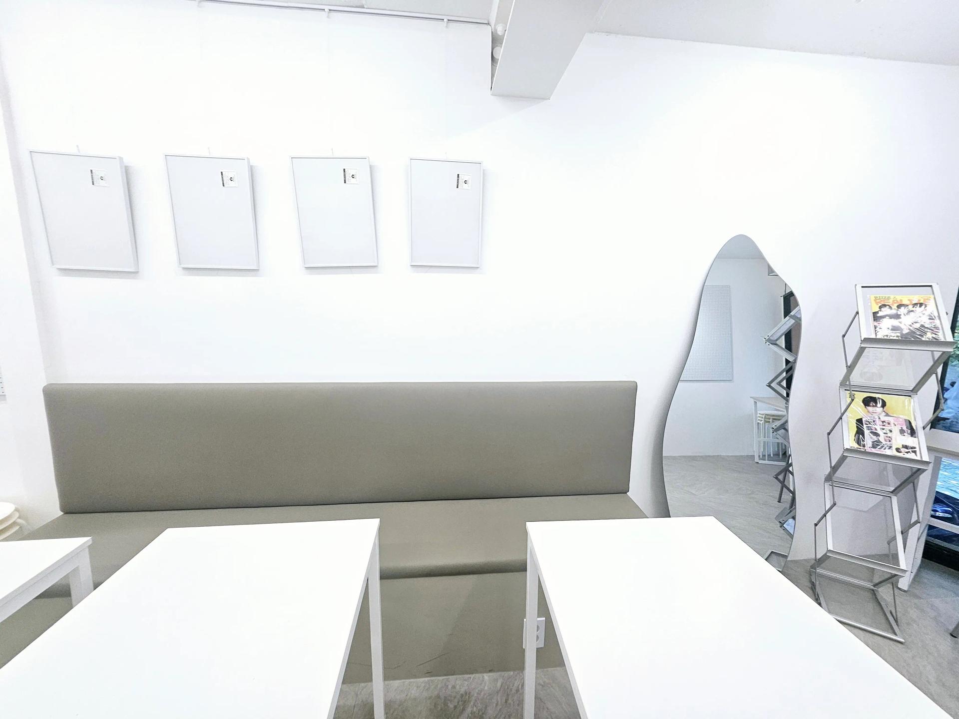 카페 루키 공간 이미지 1