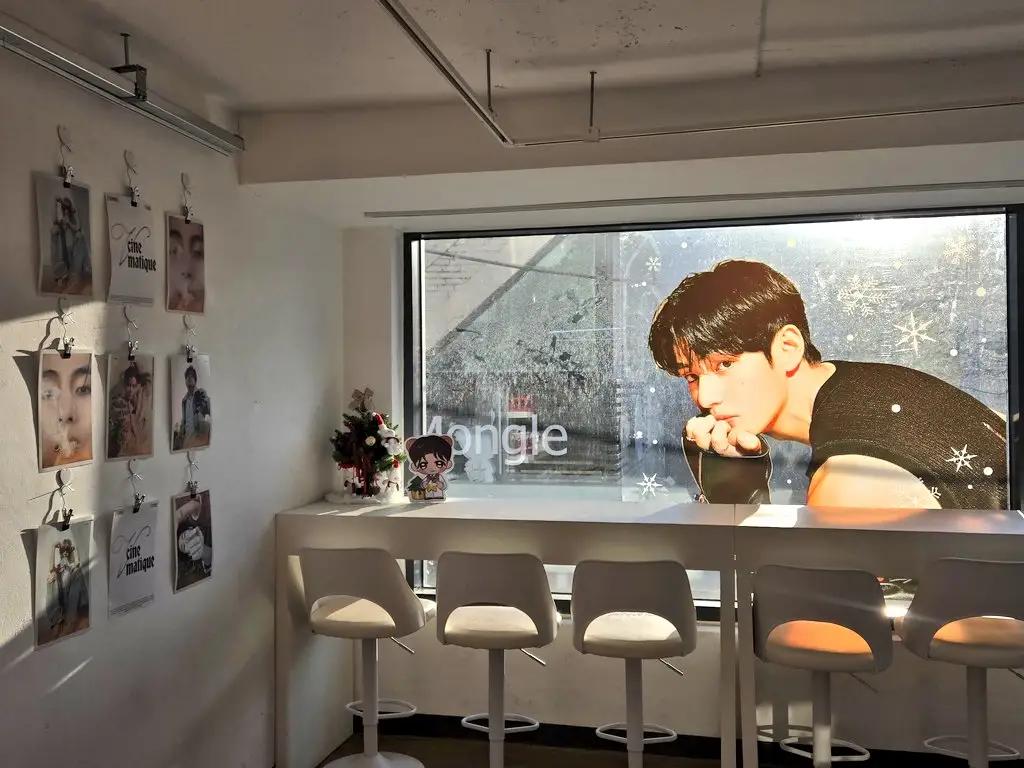 비데이(BDAY) 홍대점 공간 이미지 2