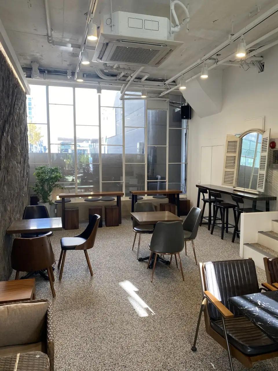 VB COFFEE 공간 이미지 4