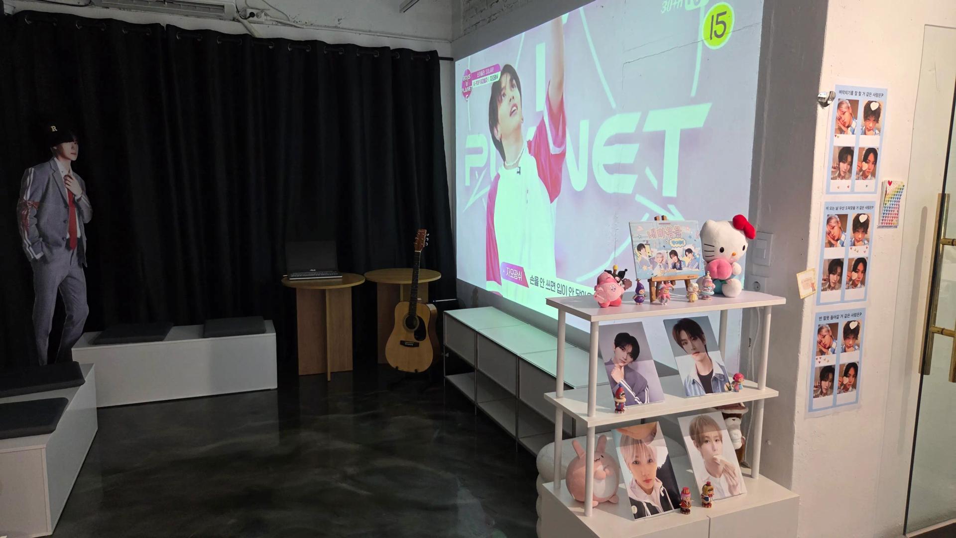 프레쉬엔지니어드 홍대점 공간 이미지 11