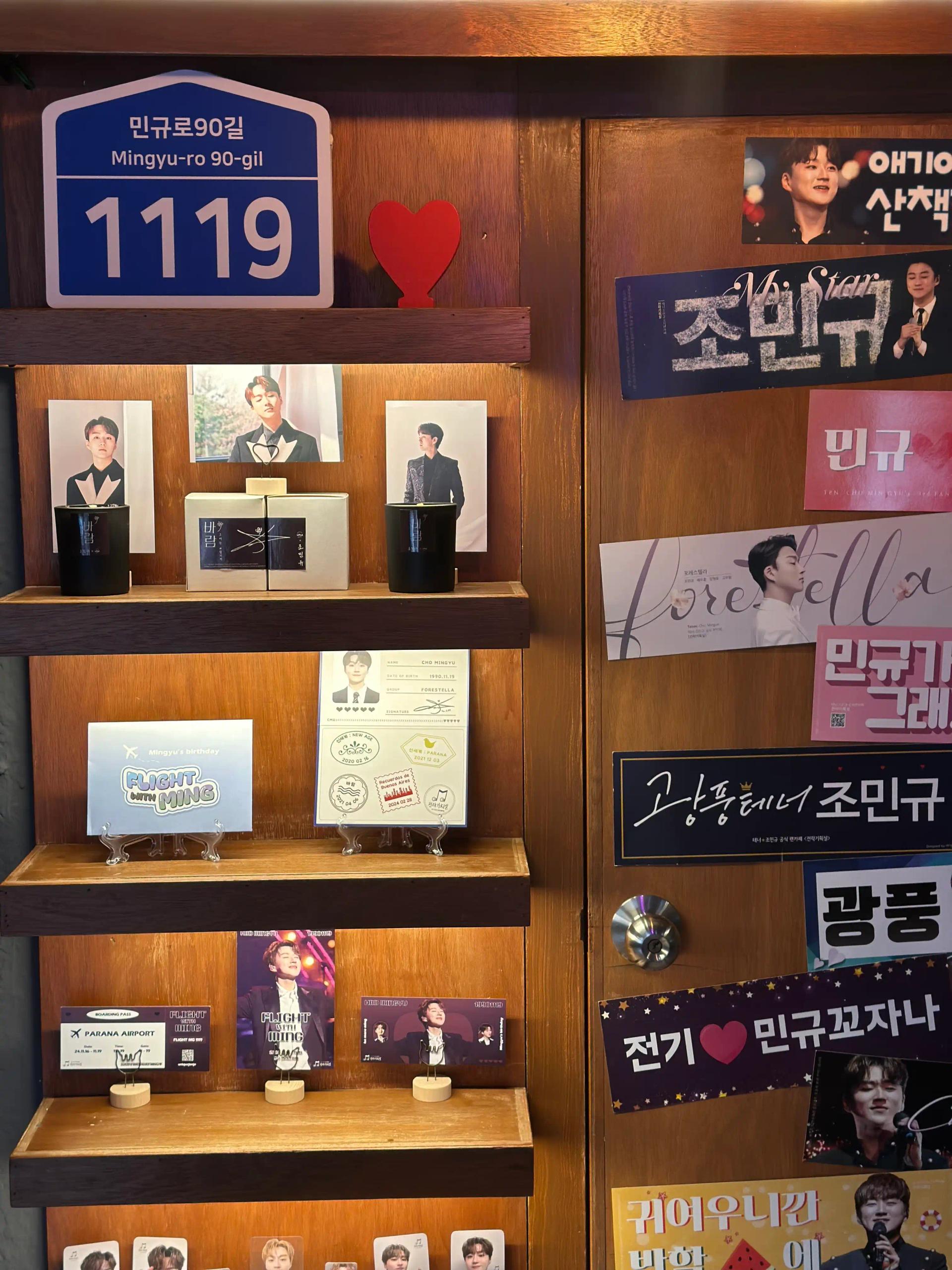 펠리칸카페 공간 이미지 4
