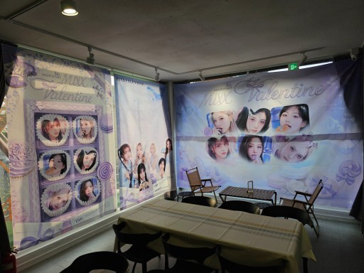 카페 클로버 홍대